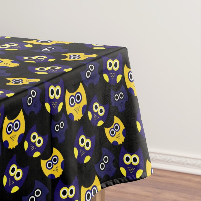 Dunkle Owl Tischdecke (Beispiel)