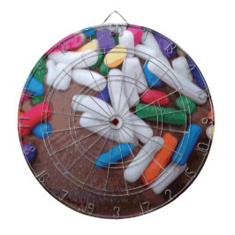 Dunkle Schokolade Eiscreme mit Regenbogensprinklen Dartscheibe