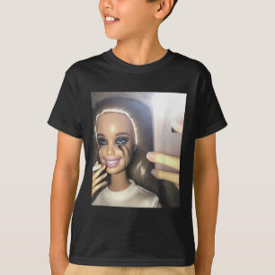Dunkle Spaß Puppe Rauchen Selfie Parody T-Shirt