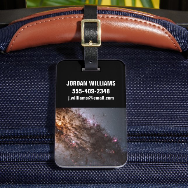 Dunkle Streifen von Staubkreuzen überqueren Centau Gepäckanhänger (Vorderseite Insitu 2)