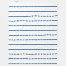 Dunkle Wedgewood Blau-Kamm-Muscheln auf Weiß Fleecedecke