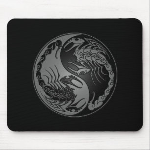 Dunkle Yin Yang Skorpione Mousepad