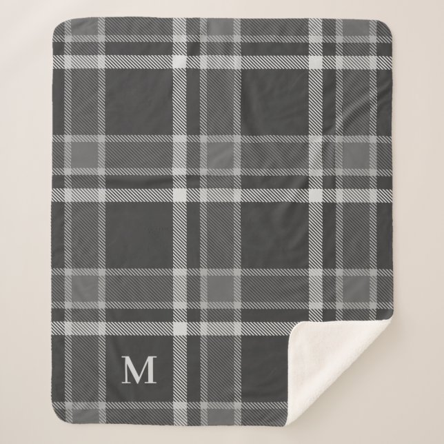 Dunkler Kohlengrauer Tartan Kariert mit Monogramm Sherpadecke (Vorderseite)