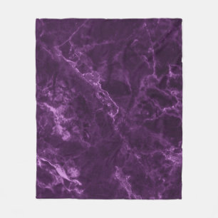 Dunkler lila Marmor: luxuriöse Textur. Fleecedecke