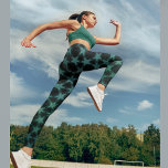 Dunkler praktischer Grünstar Leggings<br><div class="desc">Genießen Sie dieses niedliche praktische Legging mit schwarzer,  grüner Farbe und abstraktem Sternmuster. Die Farbe des Musters ist von blau bis grün gestuft. Sie werden phantastisch für Fitness-Training,  Yoga,  Muster</div>