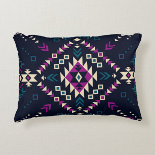 Dunkler Stamm Navajo, Vintag geometrisch. Dekokissen