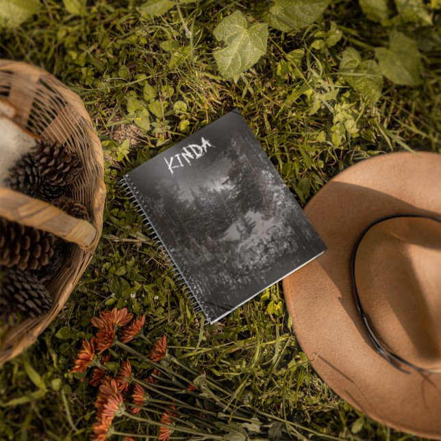 Dunkler Wald | Forest Trees Snowy Notebook Notizbuch (Von Creator hochgeladen)