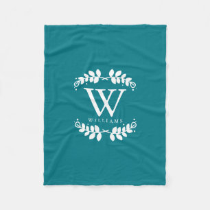 Dunkles aquamarines Monogramm Fleecedecke
