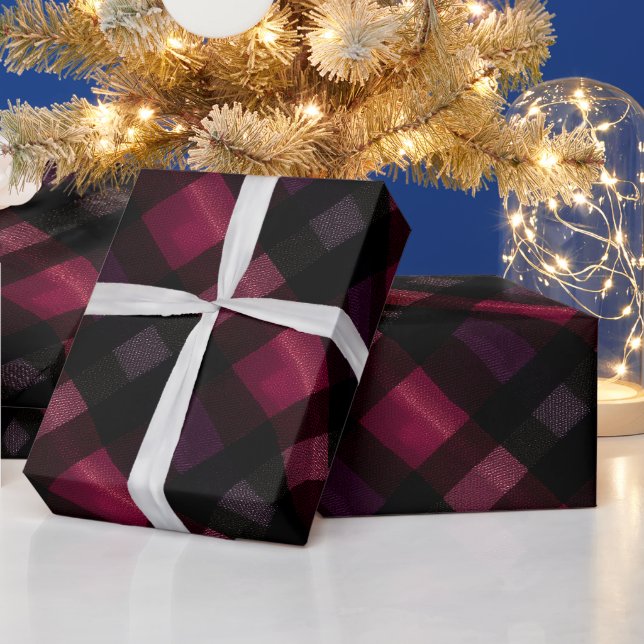 Dunkles Burgunder Schwarz Karo Glut Karomuster Geschenkpapier (Feiertage)