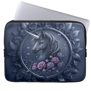 Dunkles Einhornportrait in einem runden Rahmen Laptopschutzhülle