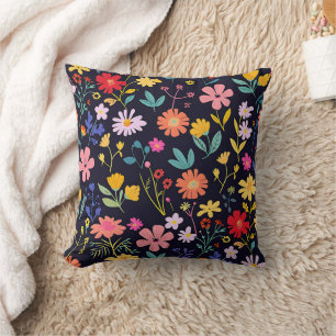 Dunkles farbenfrohes Ditsy-Blumenmuster im Boho-St Kissen