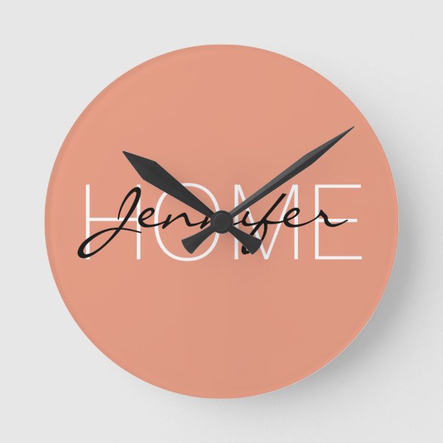 Dunkles LachsfarbZuhausemonogramm Runde Wanduhr (Vorderseite)