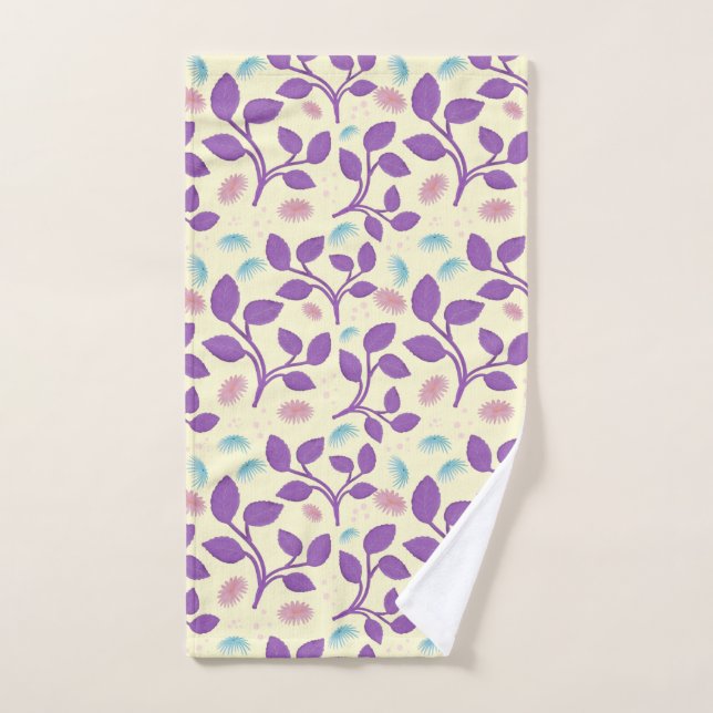 Dunkles Lila Blumenmuster | Ästhetisch Nahtlos Handtuch (Handtuch)