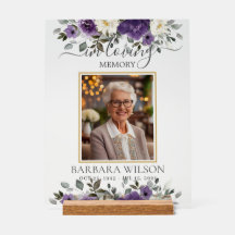 Dunkles lila florales Trauer-Gedenkbild Foto