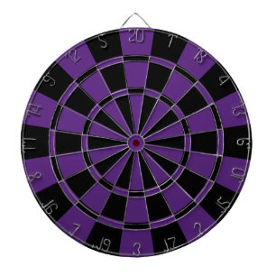Dunkles Lila und schwarz Dartscheibe