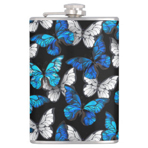 Dunkles Nahtloses Muster mit blauen Schmetterlinge Flachmann