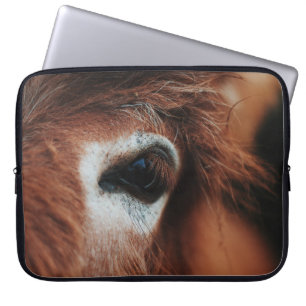 DUNKLES PFERD AUGE LAPTOPSCHUTZHÜLLE