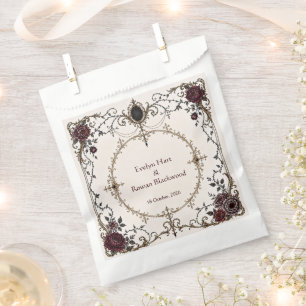 Dunkles viktorianisch gotisches florales Hochzeits Geschenktütchen