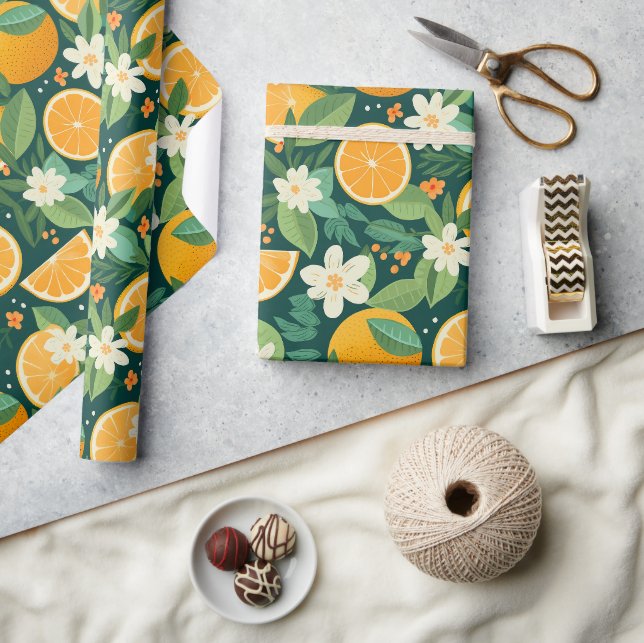 Dunkles Zitrusenhain-Blumengeschenk Geschenkpapier (Kunsthandwerk)