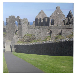 Dunluce Castle bei Bushmills und Portrush, 2 Fliese