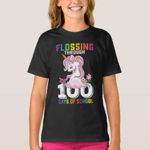 Durch 100 Schultage flossendes Einhorn T-Shirt