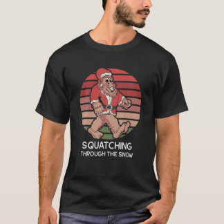 Durch den sonnigen Sasquatch Christus treten T-Shirt