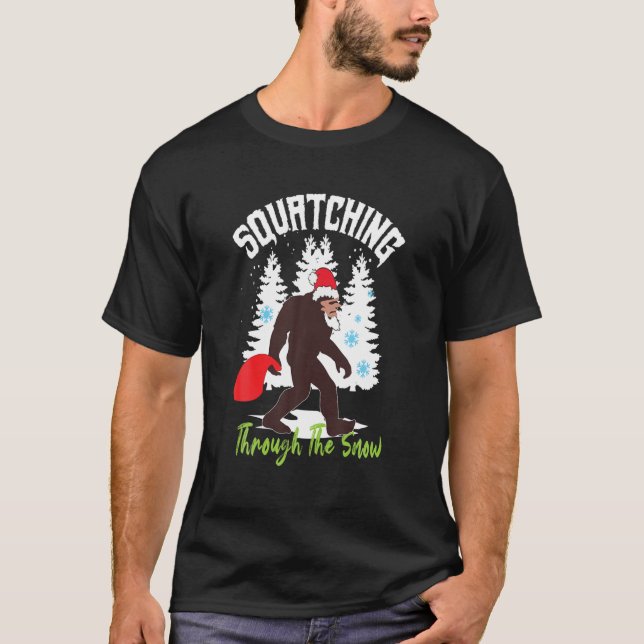 Durch den sonnigen Sasquatch schlendernd T-Shirt (Vorderseite)