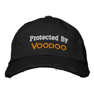 Durch Voodoo geschützt Bestickte Kappe