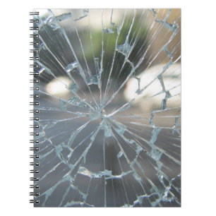 durchbrochenes Fenster Notizblock