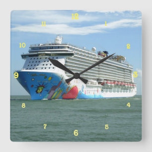 Durchbruch Quadratische Wanduhr