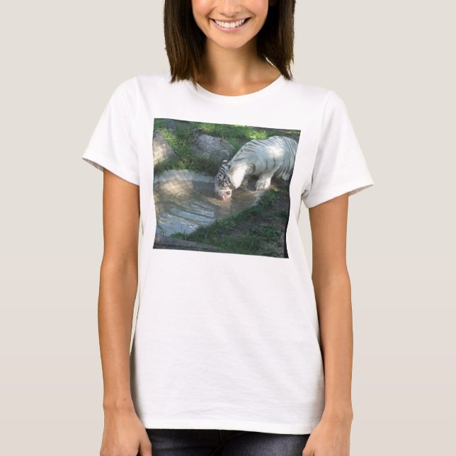 durstig T-Shirt (Vorderseite)