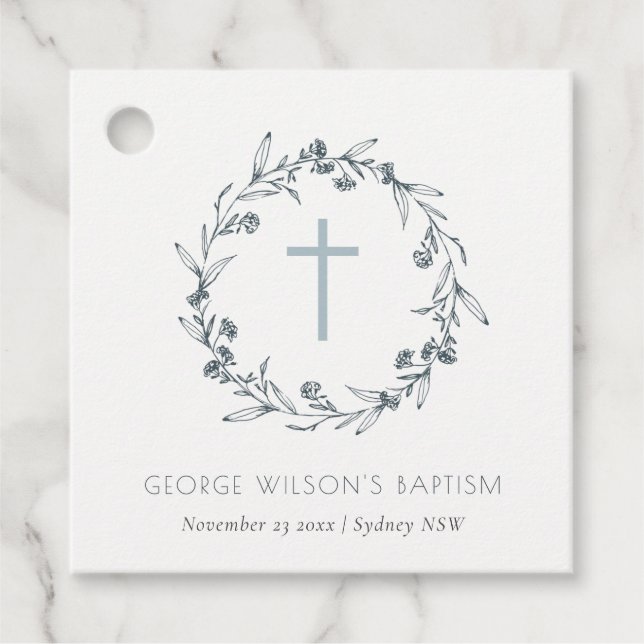 Dusky Blue Floral Laurel Wreath Monogram Taufe Geschenkanhänger (Vorderseite)