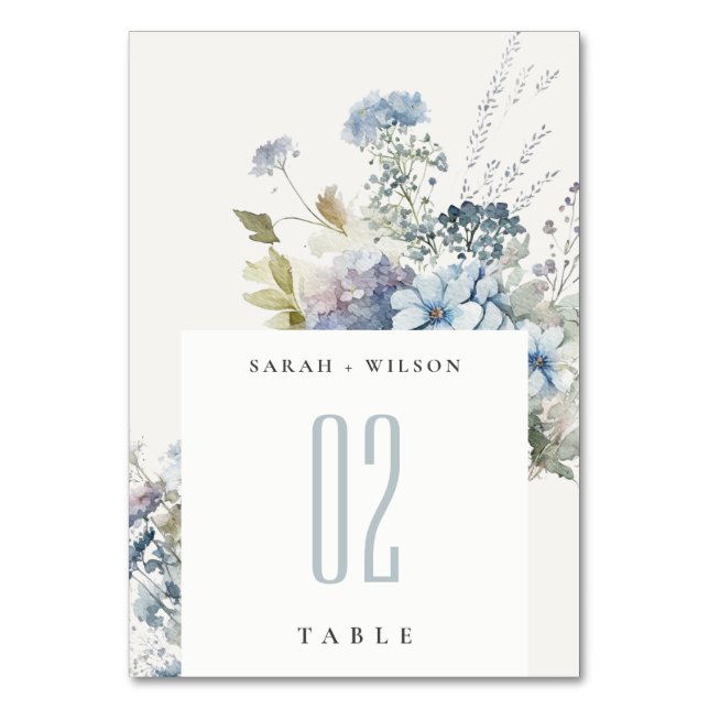 Dusky Blue Watercolor Hütte Blumenzwiebeln Tischnummer (Vorderseite)
