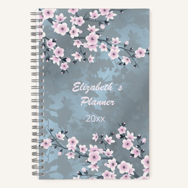 Dusky Pink Dusty Blue Cherry Blossom Jahr Notizbuch (Vorderseite)