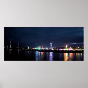 Düsseldorfer Rheinkirmes Panorama bei Nacht Poster
