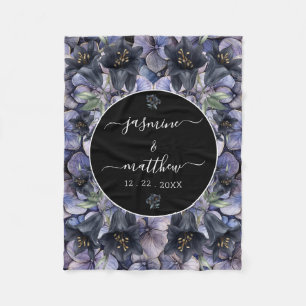 Düstere schwarze Blumen Hochzeit klassischer Paarn Fleecedecke