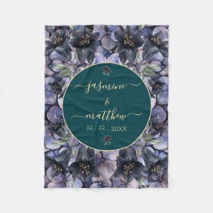 Düsteres schwarzes florales klassisches Paar-Namen Fleecedecke