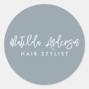 Dusty Blau moderne minimalistische, elegante Skrip Runder Aufkleber