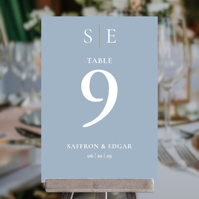 Dusty Blue and Gold Monogram Wedding Tischnummer (Dusty Blue And Gold Monogram Wedding Table Number)