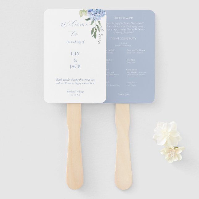 Dusty Blue and White Floral Hydrangea Set of Fans Fächer (Vorne und Hinten)