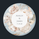 Dusty Blue-Beige Blumengarten Hochzeitsmagnet Magnet<br><div class="desc">Beige personalisierte Gartenhochzeitsmagnete</div>