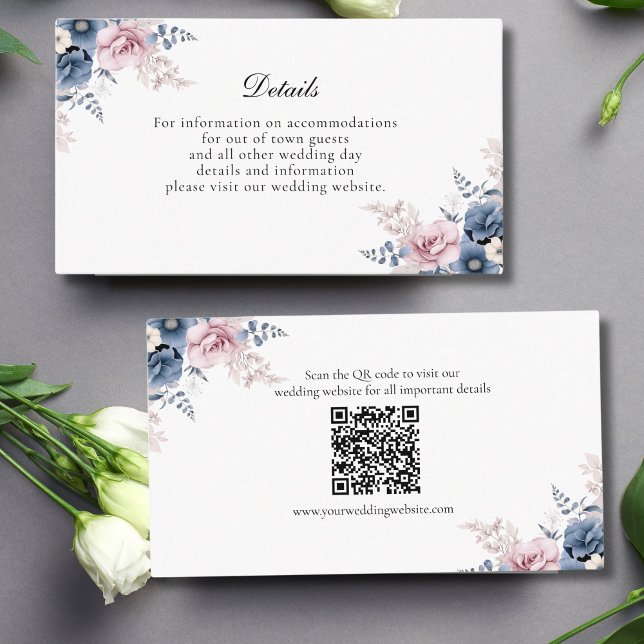 Dusty Blue Blush Pink Floral Wedding Detail Begleitkarte (Dusty Blue Blush Pink Watercolor Floral Elegant Wedding enclosure card with QR code for website)