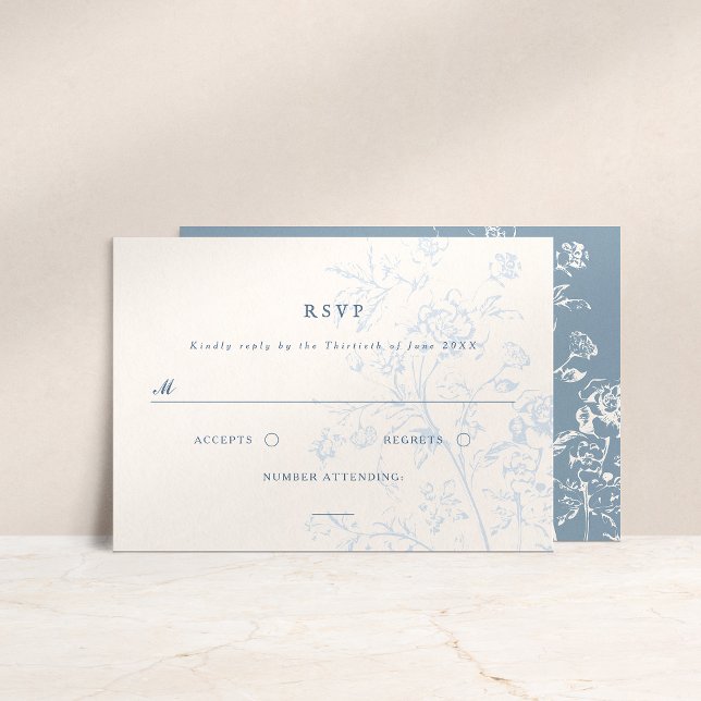 Dusty Blue Chinoiserie Floral Wedding RSVP Card (Von Creator hochgeladen)