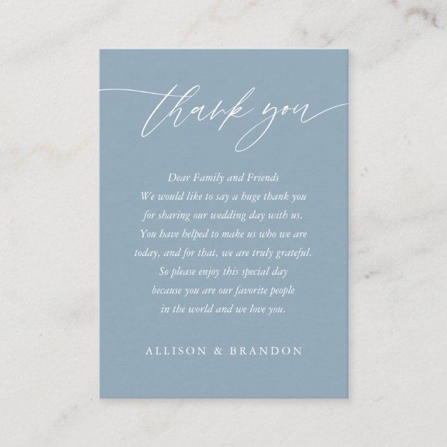 Dusty Blue Elegant Calligraphy Wedding Vielen Dank Platzkarte (Vorderseite)