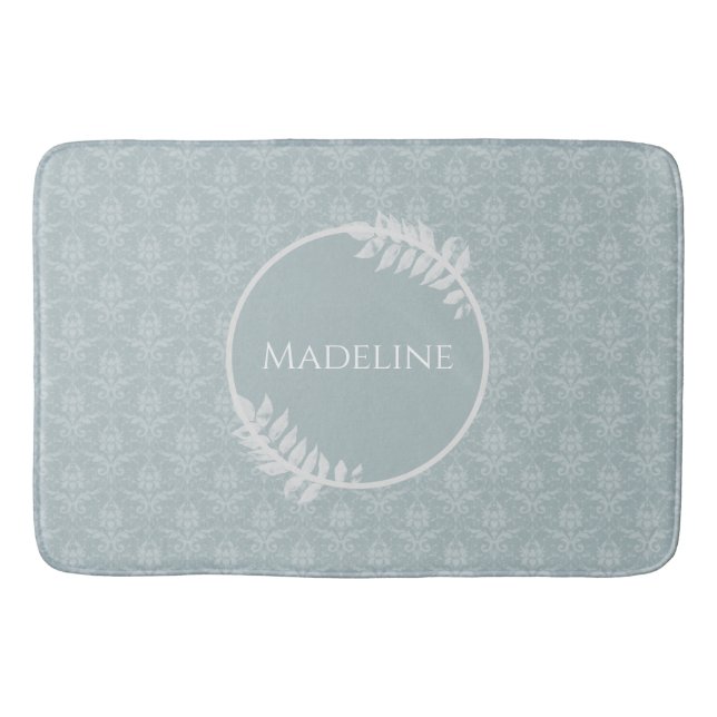 Dusty Blue Elegante Damask Personalisiert Badematte (Vorderseite)