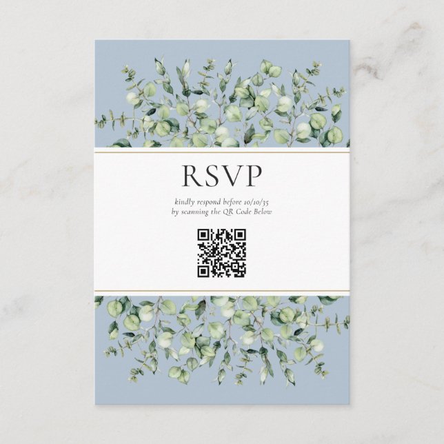 Dusty Blue Eucalyptus QR Code Wedding RSVP Begleitkarte (Vorderseite)