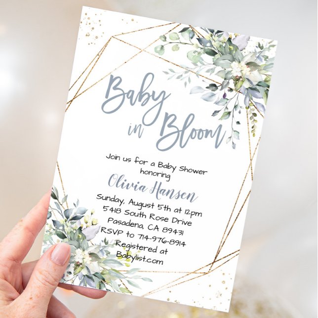 Dusty Blue Floral Baby in Bloom Baby Shower Einladung (Von Creator hochgeladen)