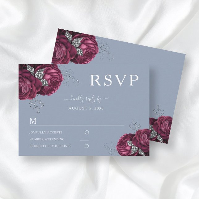 Dusty Blue Floral Burgundy Peonies Elegante Hochze RSVP Karte (Von Creator hochgeladen)