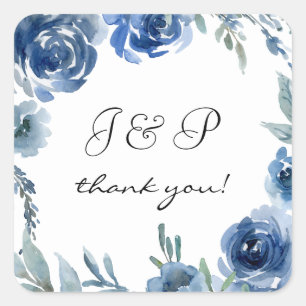 Dusty Blue Floral Danke Monogram 3 Quadratischer Aufkleber