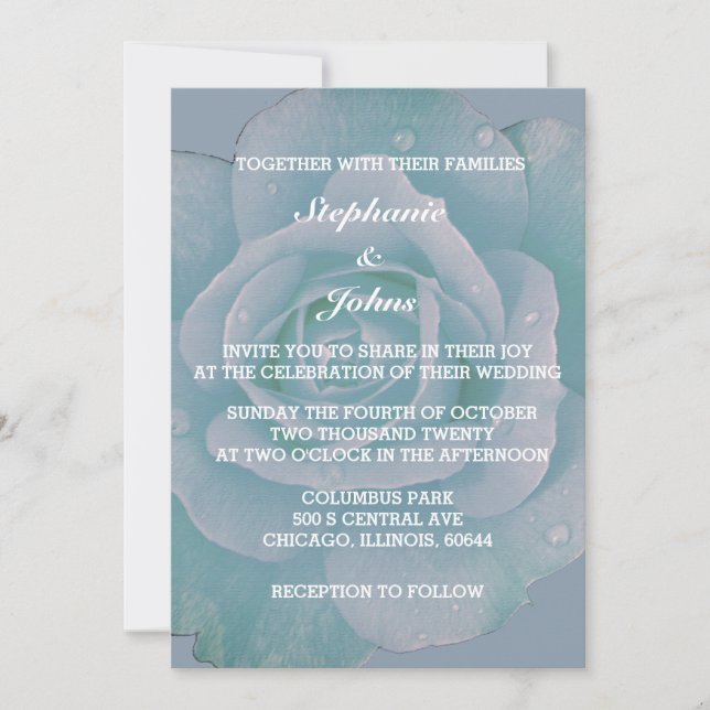 Dusty Blue Floral Elegante Rose Hochzeit Einladung (Vorderseite)